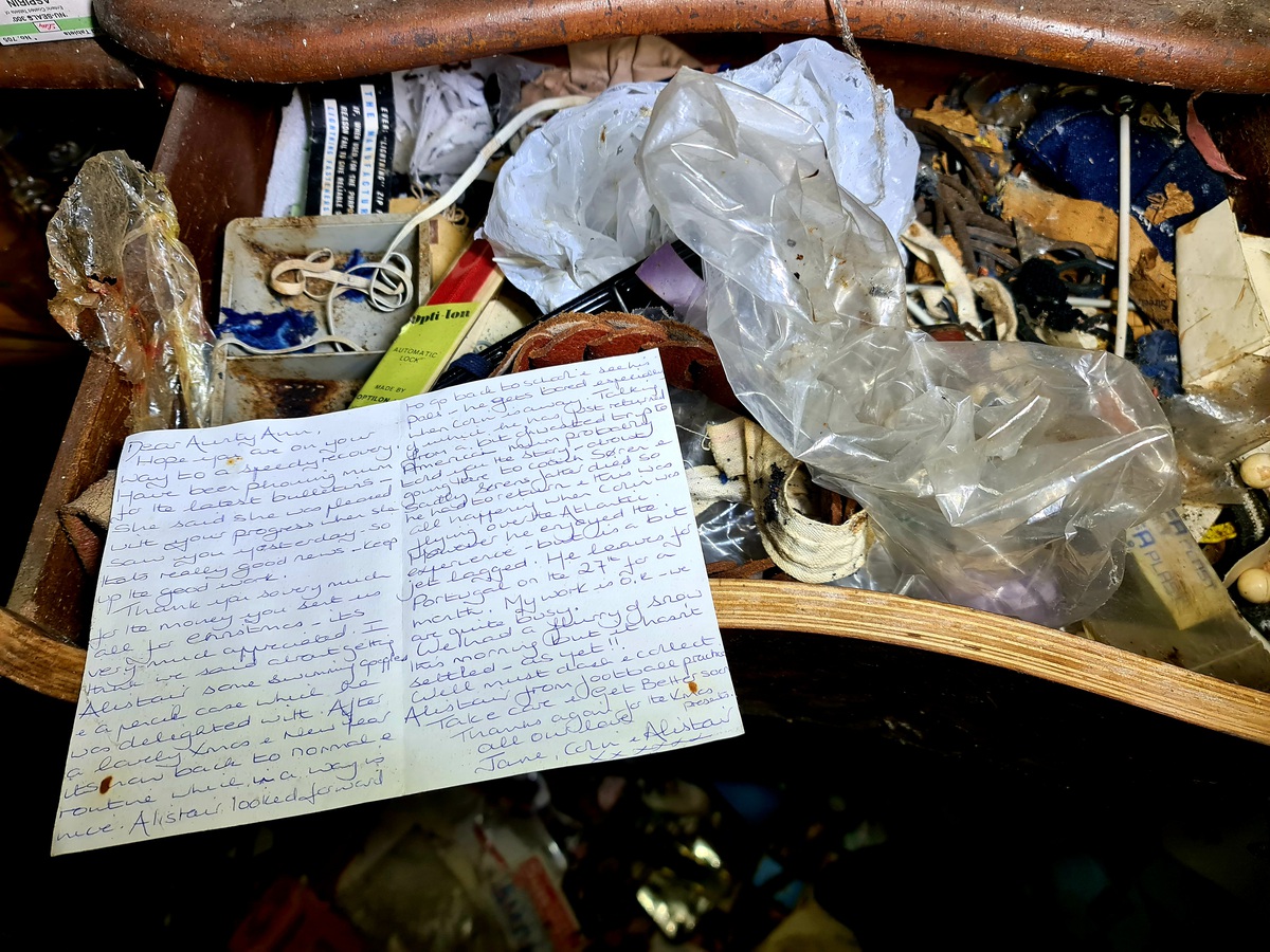‘Frozen in time’ Explorer finds 'time capsule' house left untouched