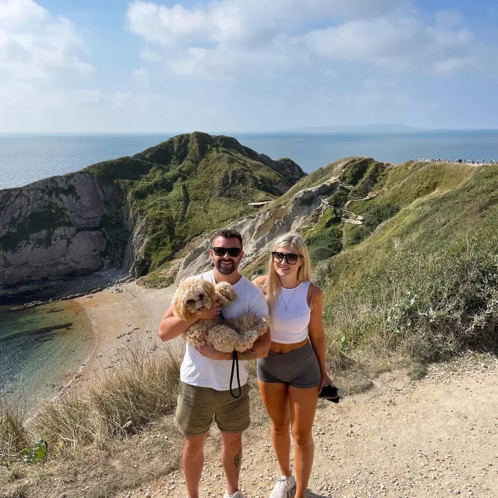 ‘I flew 800 miles for a FIRST date with my Hinge match – it’s been a year and now we’re engaged’
