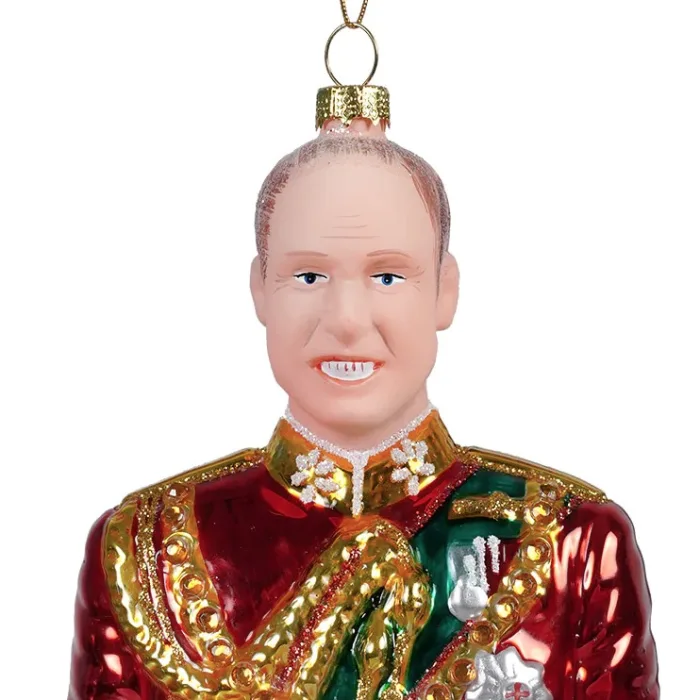 Bald-ble! A cruel Christmas tree bauble of Prince William has been slammed by royal fans.