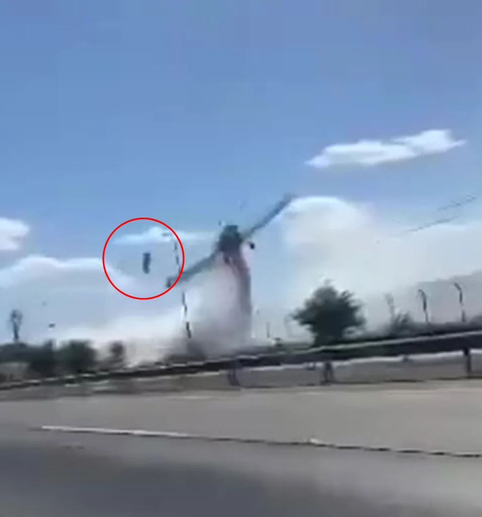 A plane fighting fires in Chile crashes onto the highway killing the pilot and injuring passengers.