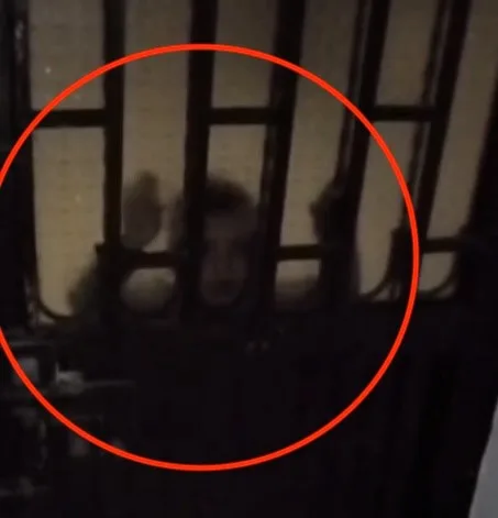 the terrifying clip of ‘ghost’ kids banging on the front door of a man's home goes viral social media.