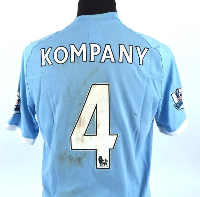 Vincent Kompany’s Manchester city shirt sells for £715 despite being covered in MUD