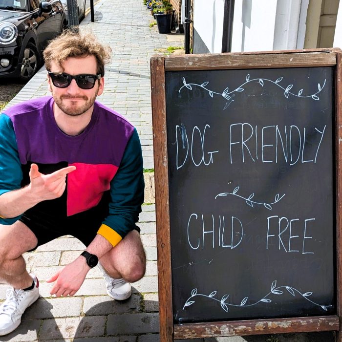Pub divides opinion by banning kids but allowing dogs