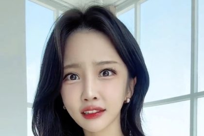 Influencer and model Lee Hae-neun, known as Han Sun-weol, dies at 32. Found at her home in Incheon, South Korea, fans mourn her sudden passing, leaving heartfelt condolences.