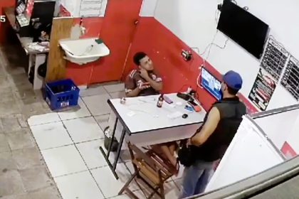 A prison officer allegedly shot a man dead in a betting shop in Belo Horizonte, Brazil, after insults aimed at his daughter and wife. The investigation is ongoing.