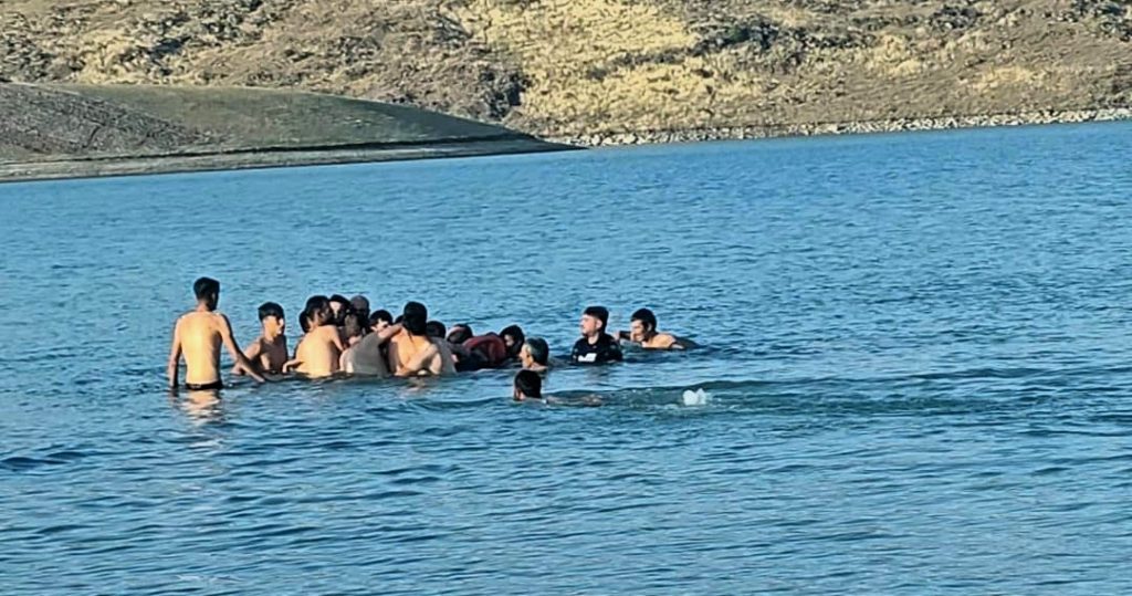 Five family members die trying to save girl, 13, from drowning in lake ...