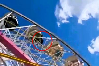Tragic moment captured as a mum-of-three falls to her death from a Ferris wheel at a Mexico fair. An investigation is underway to determine the cause of the fatal accident.