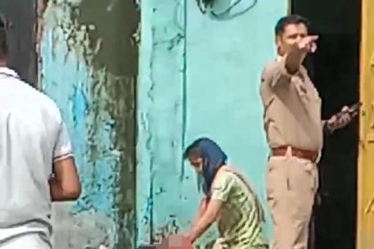 Shocking footage shows a woman allegedly killing her husband in broad daylight in India, using bricks to beat him after a dispute. The suspect was later arrested by police.