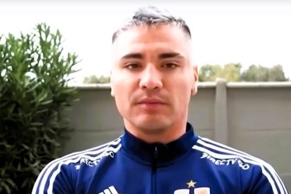 Chilean goalkeeper Cristóbal Campos Véliz has his right leg amputated after a car crash. The 25-year-old is now recovering, sharing his journey with supporters online.