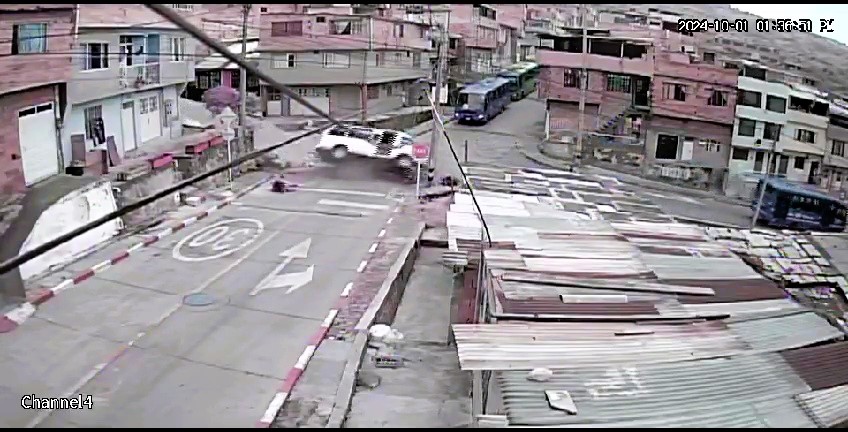 Two women narrowly escaped a runaway bus in Bogotá, Colombia, after jumping out of its path just in time. The shocking footage shows the bus crashing due to brake failure.