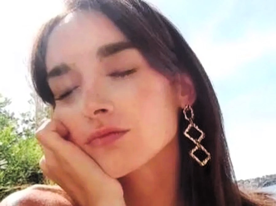 Tragic incident: 24-year-old Agostina Rubini Medina believed to have died after climbing into a rubbish container in Spain. Forensic analysis underway.