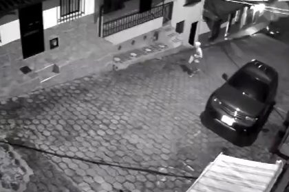 An explosive device was thrown at the Colombian mayor Jaime Arturo Herrera’s home, suspected to be an attack by the ELN. Authorities are investigating with one arrest made.