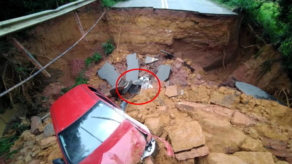 A massive crater on BR-474 highway in Minas Gerais, Brazil, claimed three lives after two cars fell in. Rescue teams worked overnight, urging caution for drivers in the area.