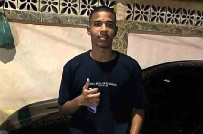 Teen footballer Kauan Pereira, tragically shot in Brazil, becomes a hero as his donated organs save lives. Investigation into the shocking incident is ongoing.