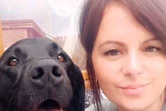 Heartbroken mum Lisa Rooney loses her Labrador's ashes after courier mishap. The sentimental urn, containing Milo's remains, collar, and ball, remains unaccounted for.