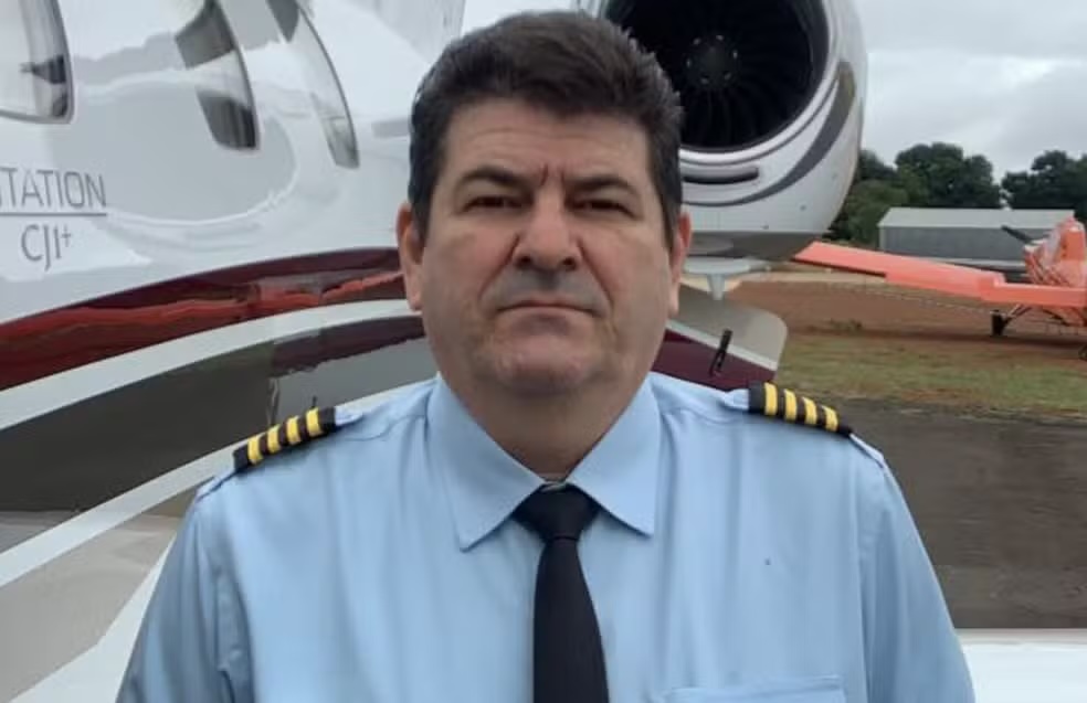 Pilot dies as plane overshoots runway in Brazil, bursts into flames, but 4 passengers, including young children, miraculously survive. Crash investigation underway.