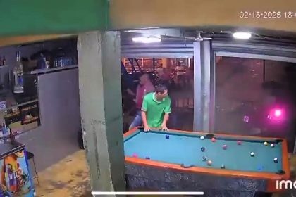 A pickup truck with allegedly faulty brakes crashed into a pool hall in Cali, Colombia, injuring four people. Police are investigating whether speed played a role.