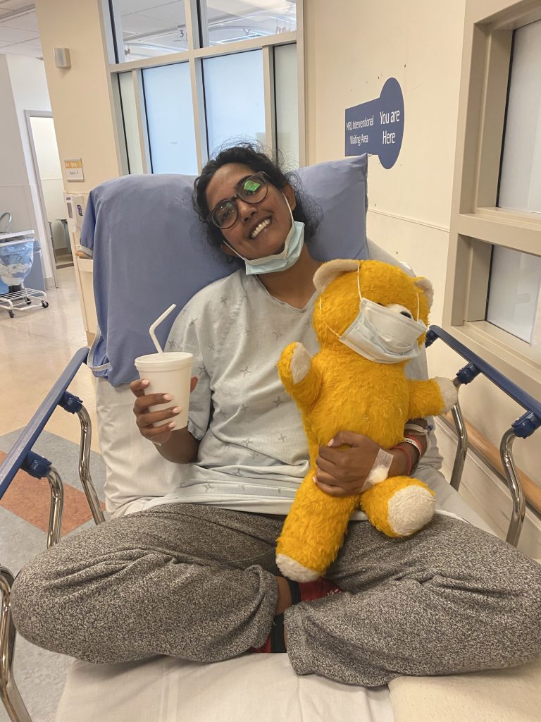 Woman wakes up with amnesia, forgetting her family & reliving '50 First Dates.' Her journey to recovery & love unfolds in Amazon's docu-series '50,000 First Dates.'