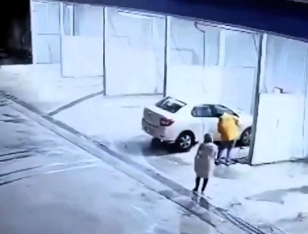 A dad and his two daughters were tragically killed when a rockslide crushed a car wash in Samsun, Turkey, while his wife survived with injuries and is in stable condition.