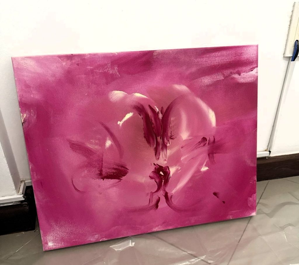 Influencer and artist Bella Mantovani sparks debate with bold new art exhibit using her body as a creative tool, aiming to challenge norms and explore identity.