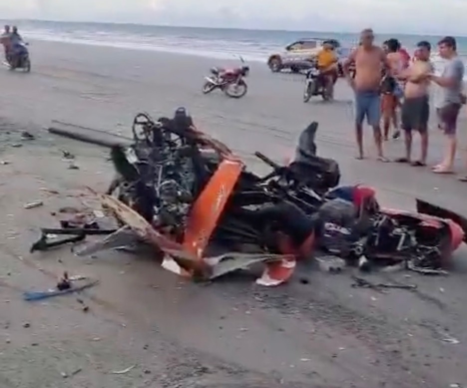 Pilot and tourist die in gyrocopter crash during livestream in Brazil - tragic accident on Areias Alvas Beach sparks investigation into cause and safety standards.