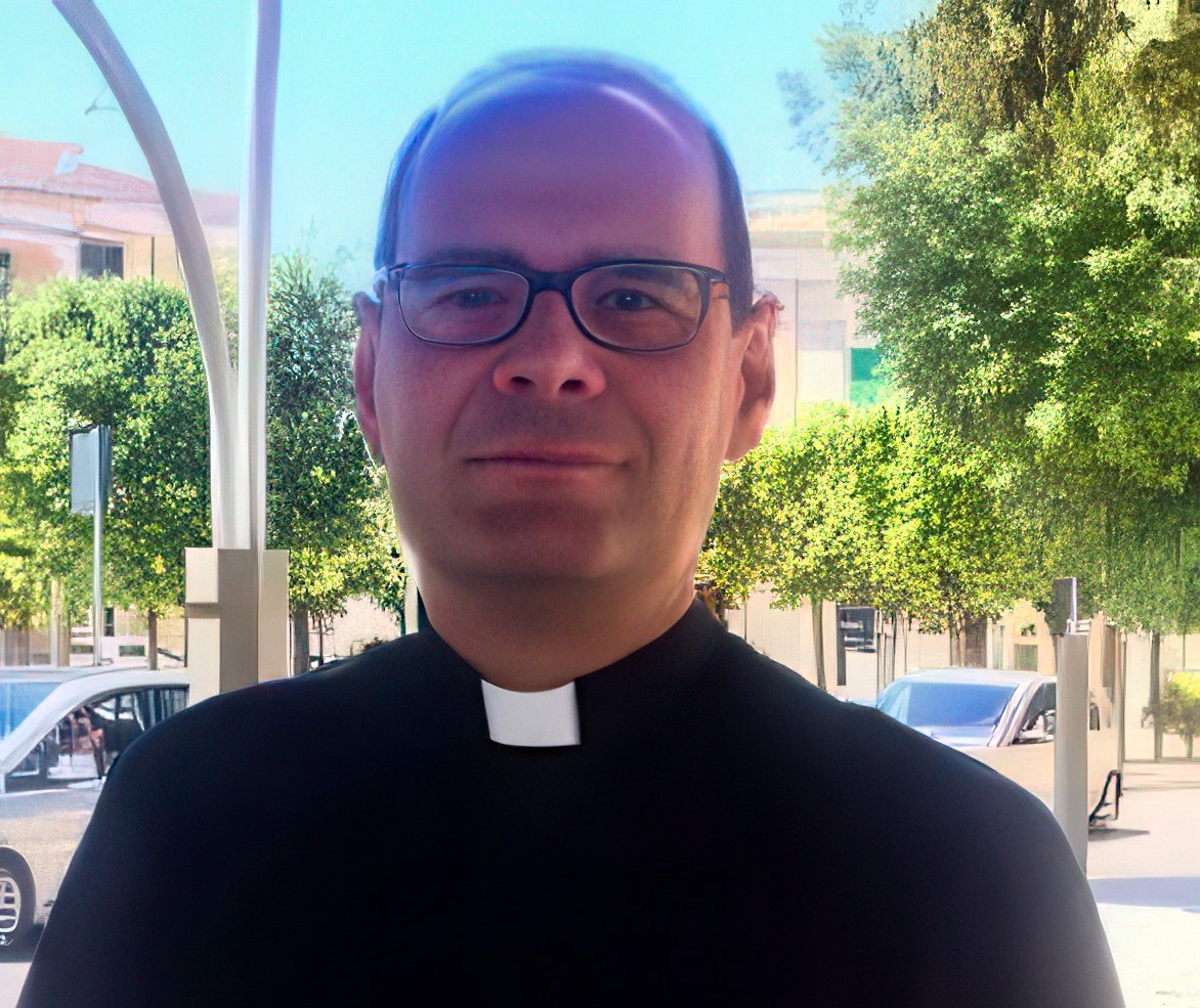 Priest Nicola D’Onghia has been arrested after allegedly hitting and killing motorcyclist Fabiana Chiarappa, 32, in a hit-and-run near Bari, Italy, and fleeing the scene.