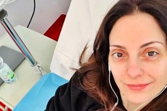 Italian author and screenwriter Valeria Luzi has died at 43 after bravely sharing her cancer battle online. She leaves behind a powerful legacy of love, art, and courage.