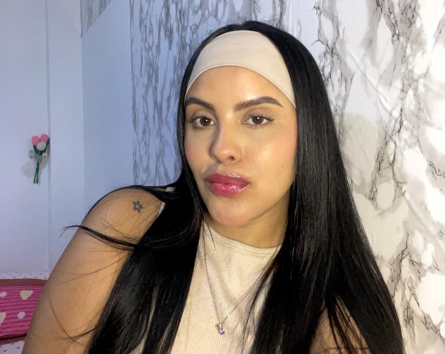 Beautician Carolina Marenco dies after secret liposuction by colleague in clinic massage room - probe launched into unauthorised procedure and excessive anaesthetic use.