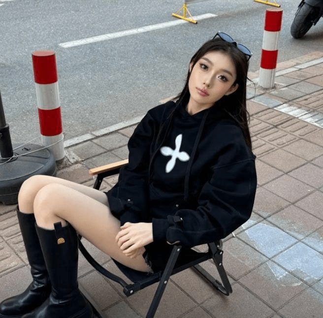 Beauty influencer Tong Yao suffers severe burns in gas blast after dad lights cigarette - parents hospitalized as she shaves head and seeks help with £51K bills.