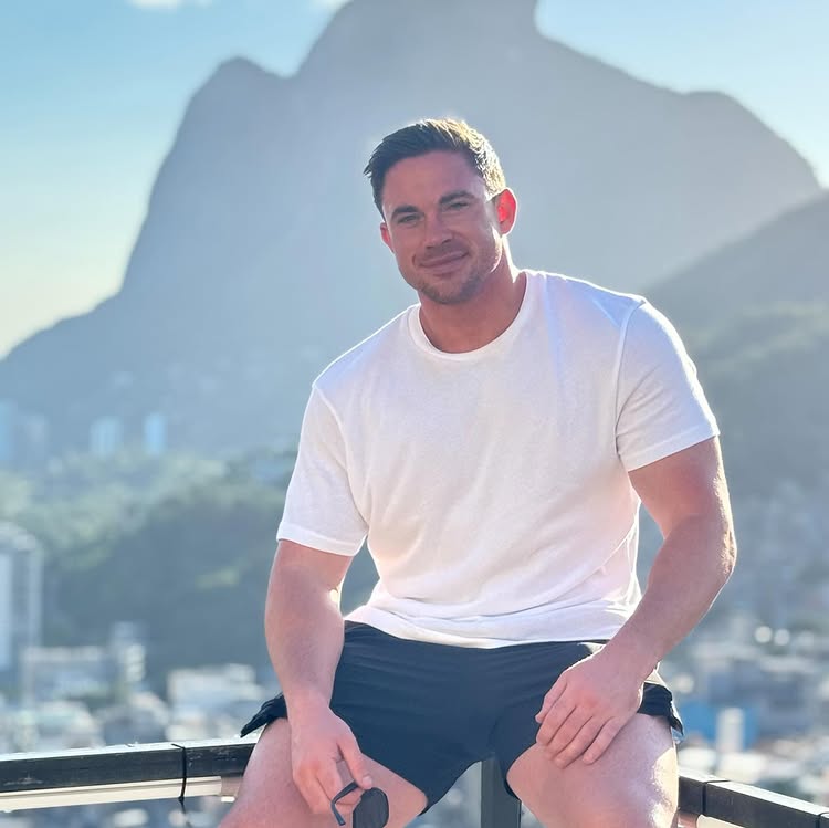 Channing Tatum lookalike Will Parfitt, now a star stripper with 9M TikTok fans, reveals being mobbed by fans in Argentina and warns about scammers using his identity.