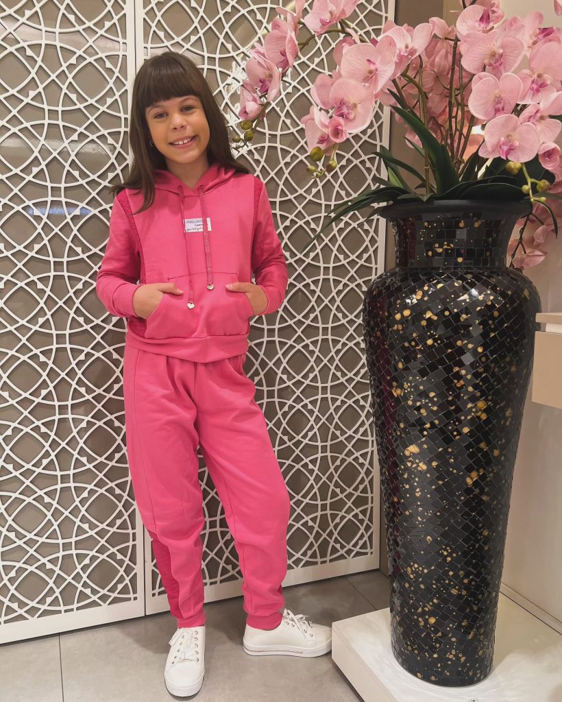 11-year-old child actress Milena Brandão has died after suffering 21 cardiac arrests following a brain tumour diagnosis, leaving fans and family heartbroken.