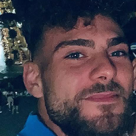 Police are treating the death of missing Italian hairdresser Francesco Diviesti as a mafia-style execution after his burned, bullet-ridden body was found near Barletta.