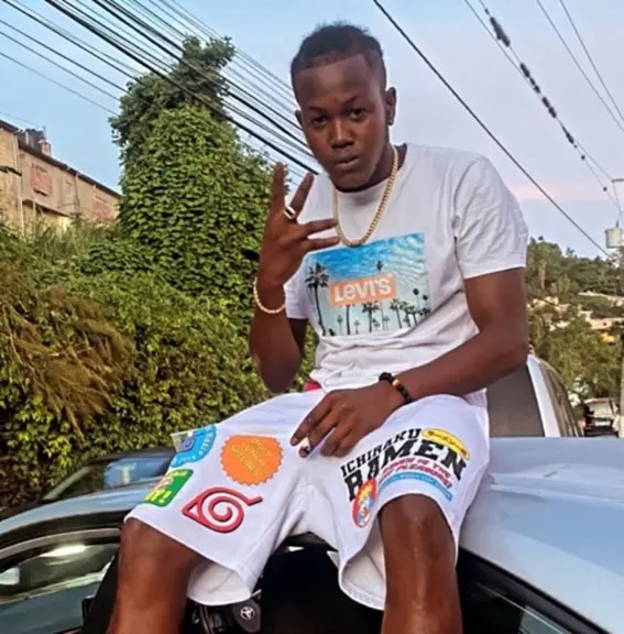 Jabari “Baba Skeng” Johnson, son of reggae star Jah Mason, was shot dead on a TikTok livestream in St Andrew, Jamaica. Police suspect a gang-related execution.