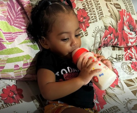 A 16-month-old toddler tragically died days after developing a cough, with her condition rapidly worsening to severe pneumonia amid a shortage of ICU beds in Brazil.