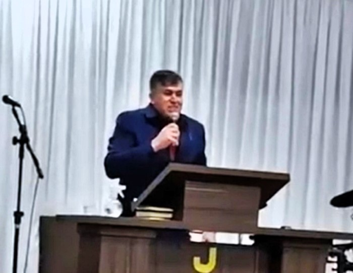 Pastor Sérgio Carvinho, 47, died suddenly during a live streamed sermon in Brazil while speaking about his late father. The cause is unconfirmed, but a heart issue is suspected.