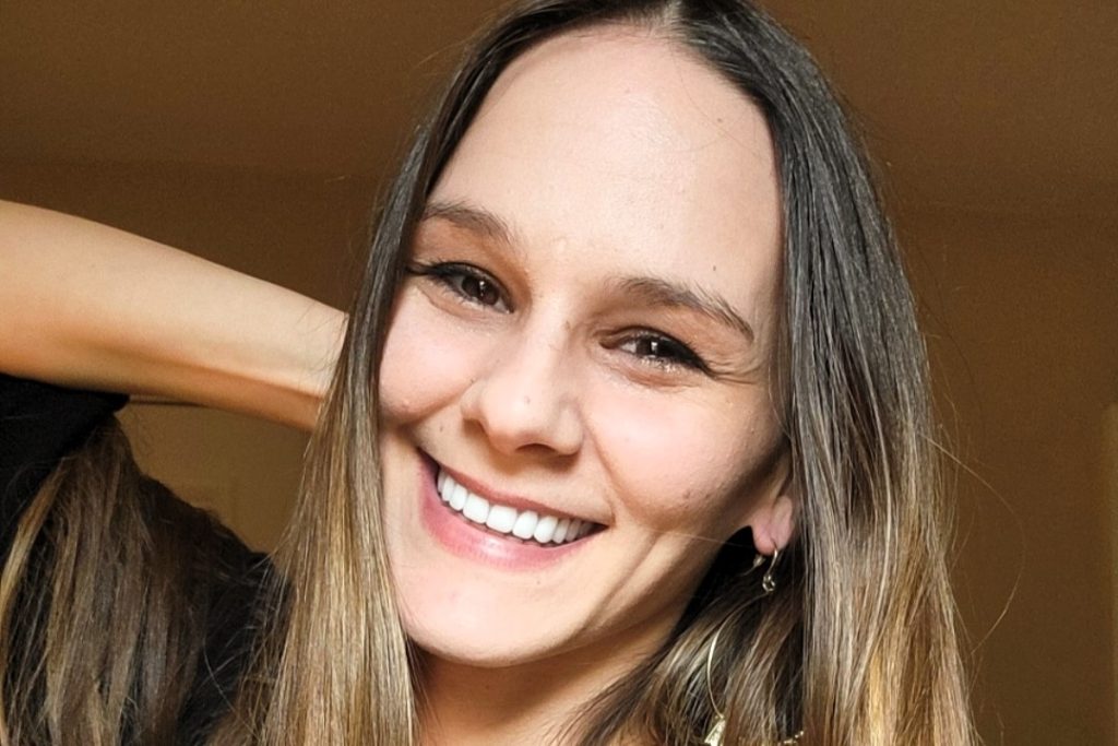 Kate, 33, went toothless for a year after choosing dentures to fix her rotting teeth - now with implants, she says her confidence is back and her life has been transformed.