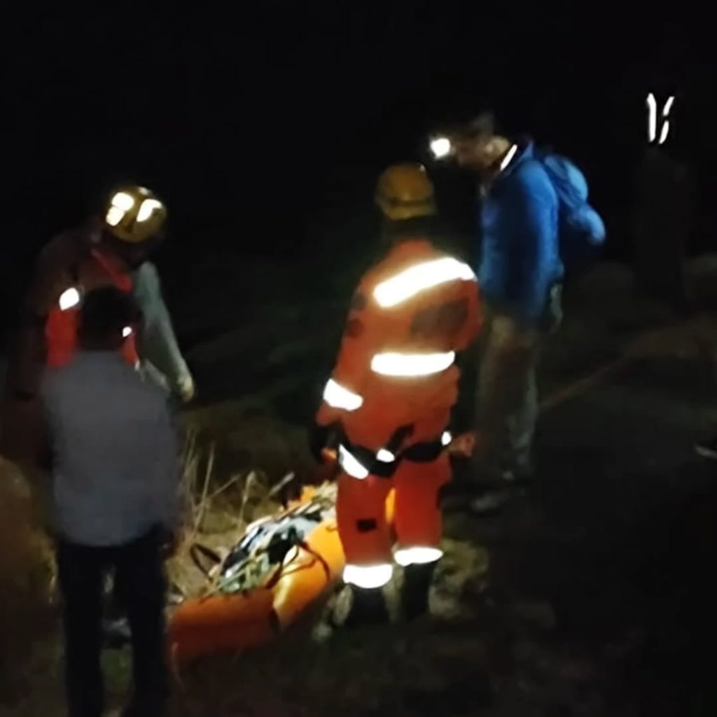 Extreme sports lover Daiane Marques dies after 305ft fall while abseiling in Brazil - rescue teams trek miles through forest but she’s pronounced dead at the scene.