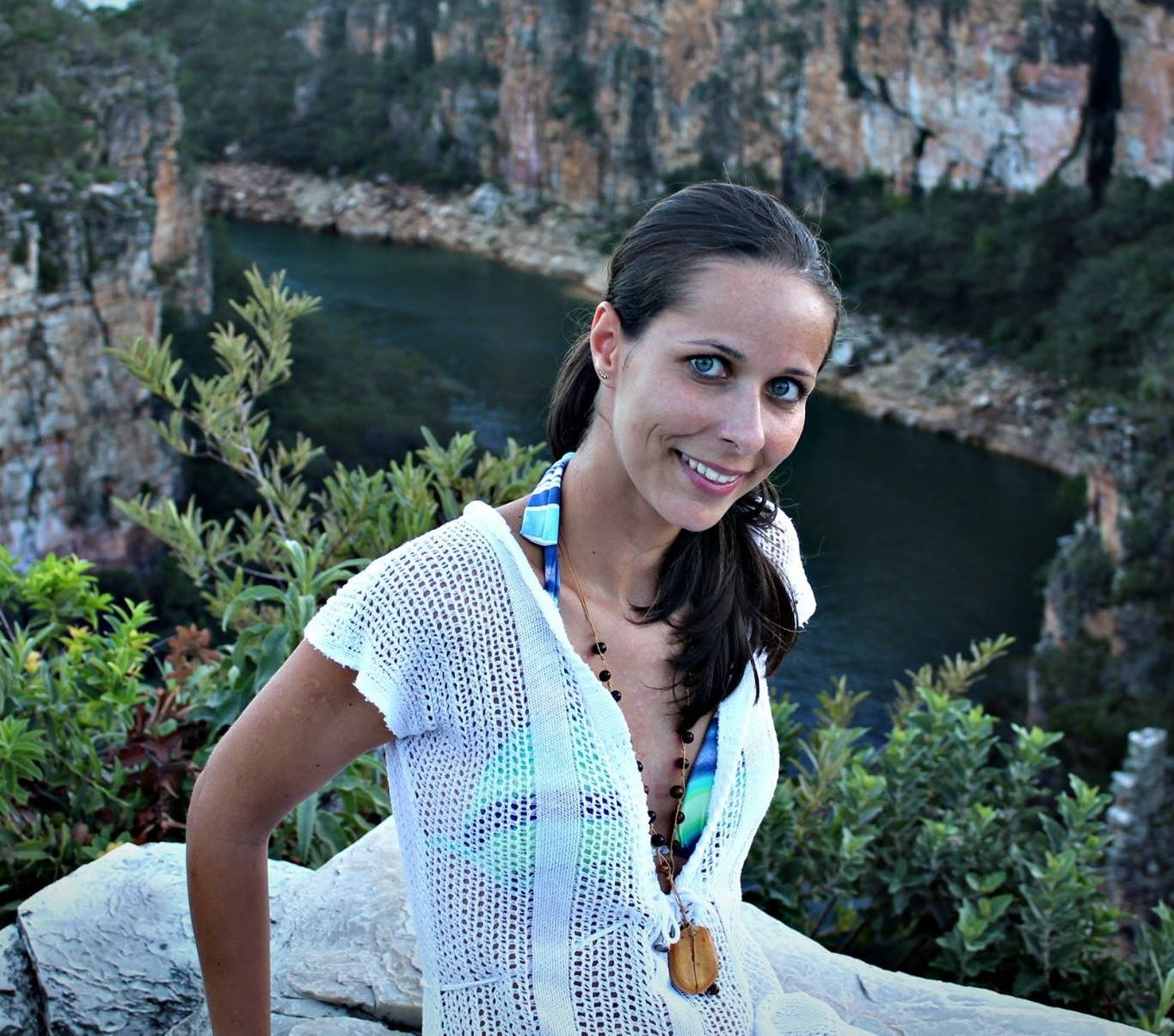 Extreme sports lover Daiane Marques dies after 305ft fall while abseiling in Brazil - rescue teams trek miles through forest but she’s pronounced dead at the scene.