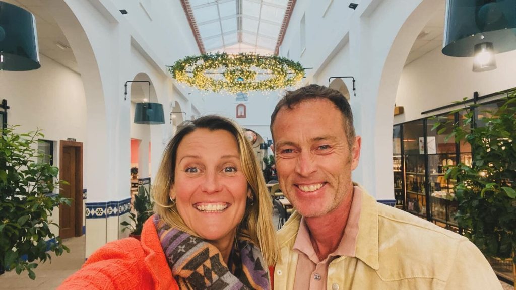 Family of British couple detained in Iran beg for answers after 200 days with no contact - fearing Craig and Lindsay Foreman may not be alive amid espionage claims.