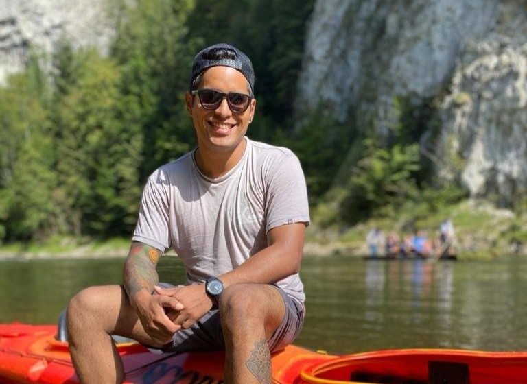 Footballer Kevin Sánchez is in a coma after a crash killed his pregnant wife and baby in Poland. The couple married in February and were building a life together.