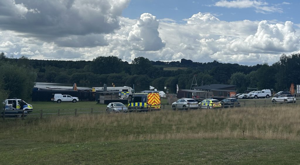 Holidaymakers ‘shocked’ as body of missing mum found in park’s lake ...