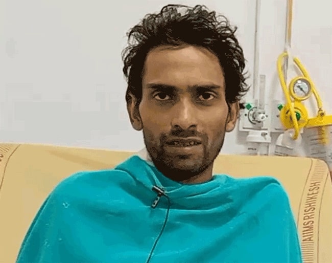 Man has 5st 5lb tumour removed from leg in life-saving surgery for rare bone cancer - six-hour operation at AIIMS Rishikesh restores mobility and hope after years of pain.