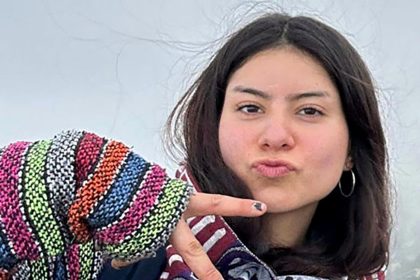 19-year-old student Ana García vanishes while hiking near Mexico City as search teams with drones and dogs scour mountains after last photo shows her with strangers.