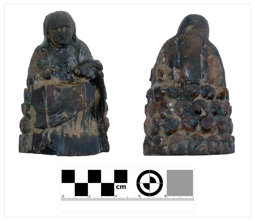 A 300-year-old sunken pirate ship, believed to be the Nossa Senhora Do Cabo, was found off Madagascar with treasure possibly worth £108m and over 3,000 artefacts recovered.