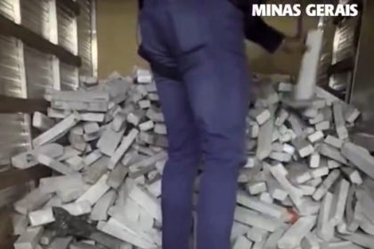 Brazil police uncover 1.5 tons of cannabis hidden in construction roller and scrap metal lorry during two major raids, arresting suspects and seizing drugs worth £932,400.