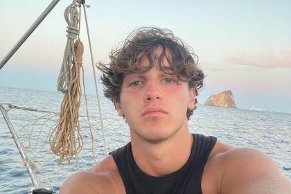 American footballer Francesco Aronica dies at 23 after tragic cliff jump accident in Italy where he struck his head on a rock before losing consciousness in the sea.