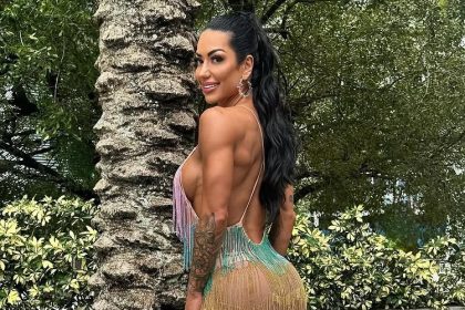 Bodybuilder Graciella Carvalho crushes myth that workouts kill sex drive - says intense training boosts her libido, energy, and confidence while keeping her healthy.