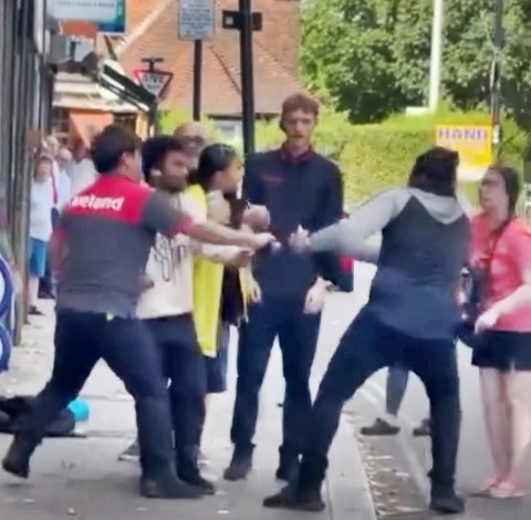 Hero Iceland worker praised after grappling with violent alleged shoplifter in west London street fight as bystanders watched the dramatic struggle over a stolen bag.