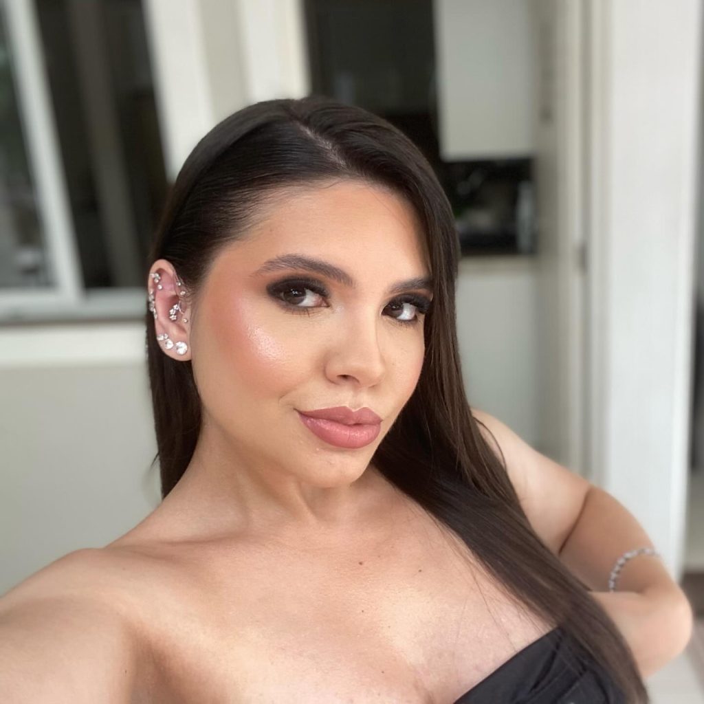 Luíza de Pieri Schambeck, a 24-year-old lawyer, tragically died from severe bronchitis during a car trip in Brazil - remembered for her legal career and animal rescue work.