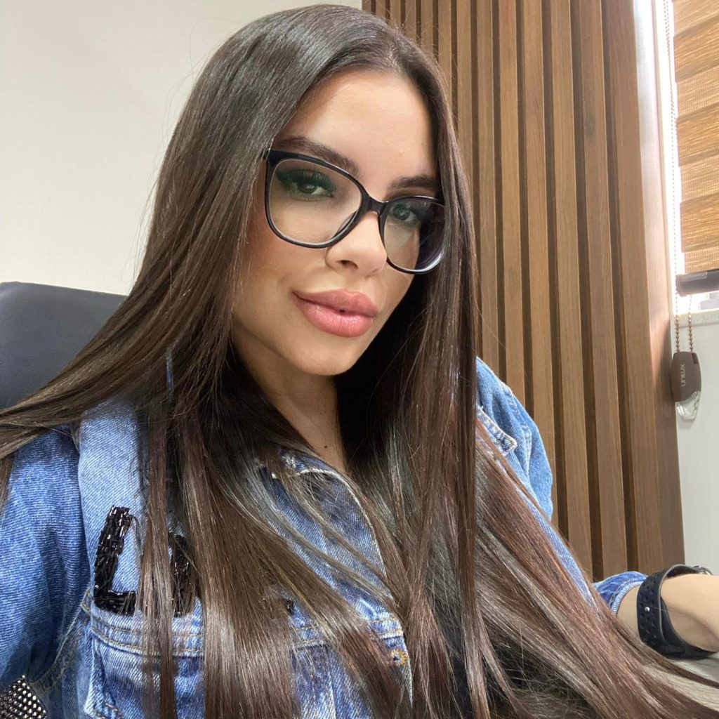 Luíza de Pieri Schambeck, a 24-year-old lawyer, tragically died from severe bronchitis during a car trip in Brazil - remembered for her legal career and animal rescue work.